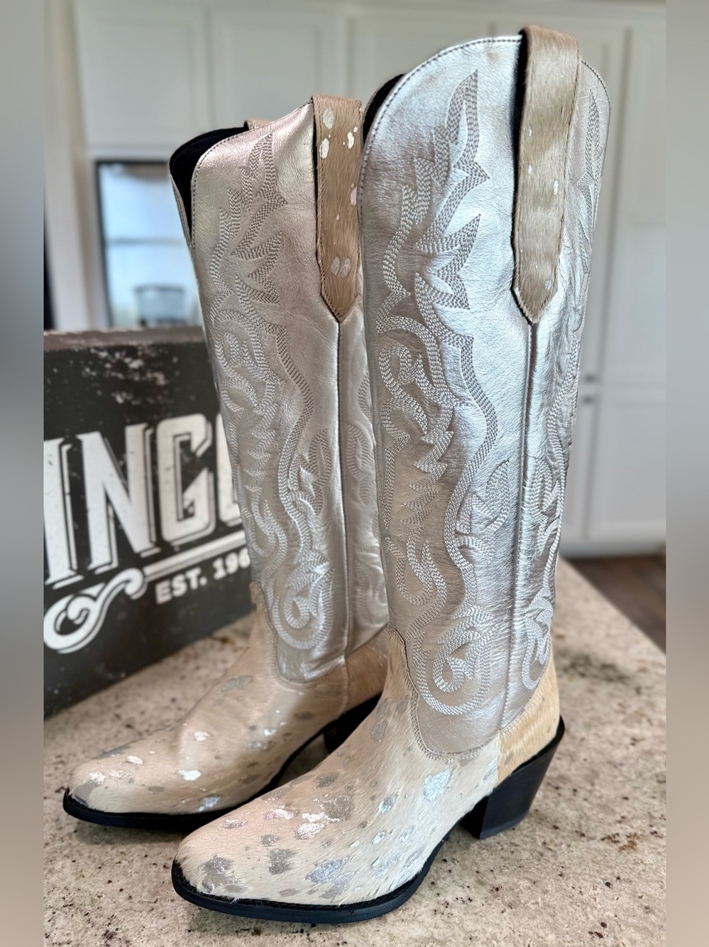 DINGO "Take No Bull" Leather Western Cowboy Boots NEW